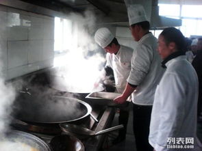 廣州南崗生活區(qū)餐飲飯店煙罩安裝與排煙管道施工全解析
